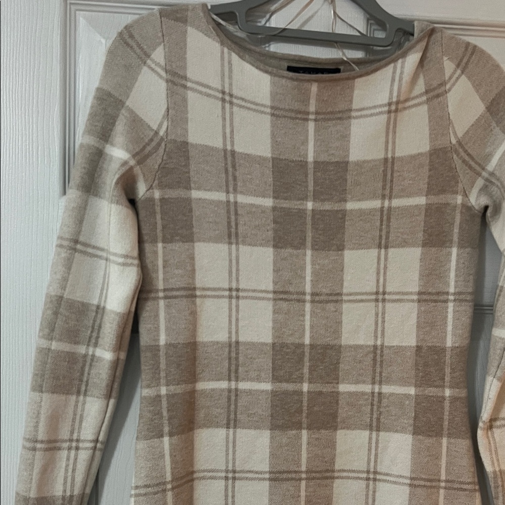 Plaid Long Sleeve Dress in Beige and Cream “Sooo soft” - Picture 3 of 6
